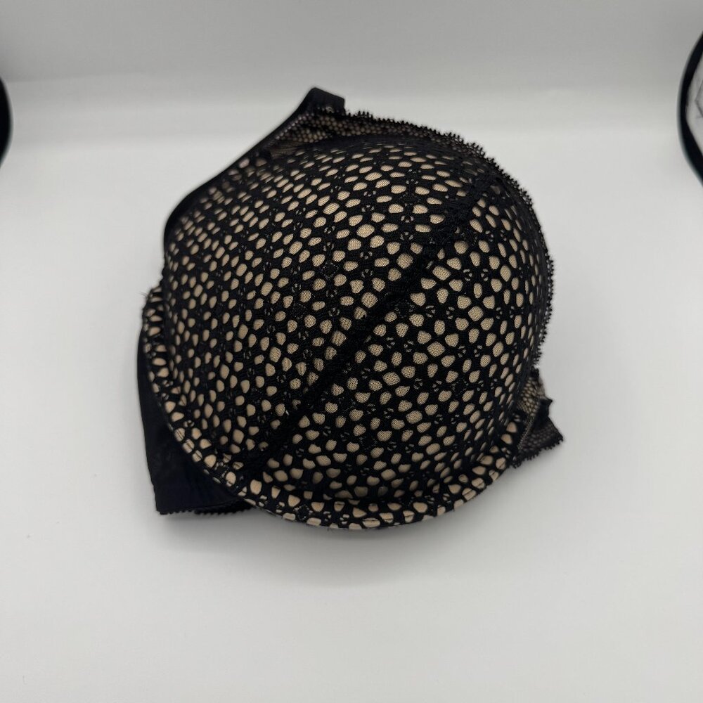DKNY Black Bra  Size 36DD | Elegant & Supportive